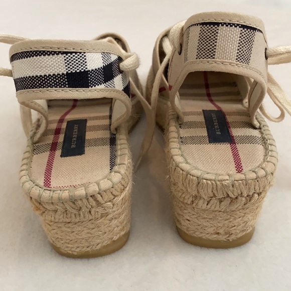 Burberry | Nova Check Canvas Closed Toe Tie Slingback Espadrilles EU 39/US 9 - Picture 7 of 14